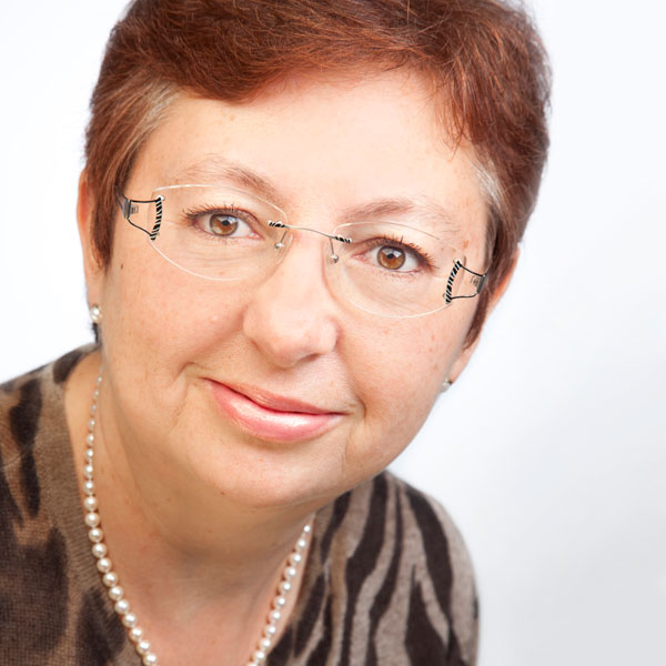 Pavlina Choutsberg, Finanzbuchführung