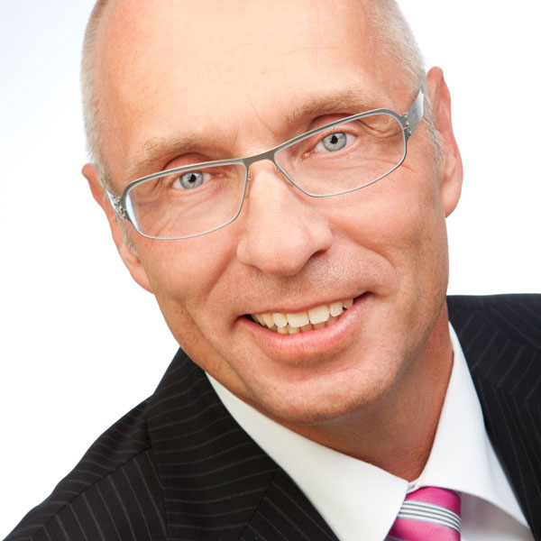 Ralf Niewald, Steuerberater